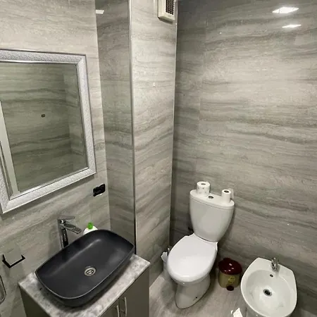 54°bs Skanderbeg Square Tirana