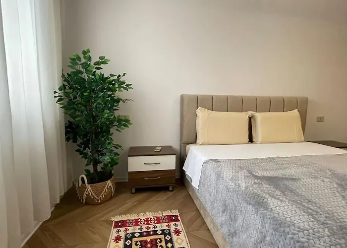 54°bs Skanderbeg Square Апартаменты